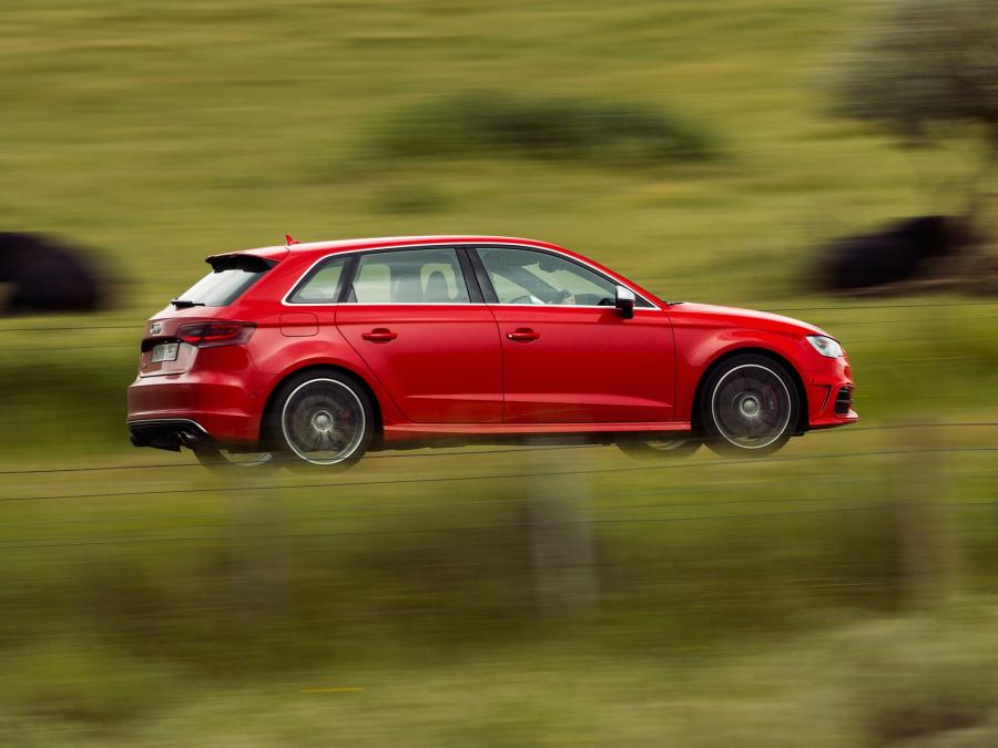  Audi S3 Sportback (8V) 2013 года  (AU) (фото 9 из 21)